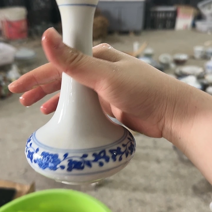 摆件兰*草景德镇陶瓷艺术品