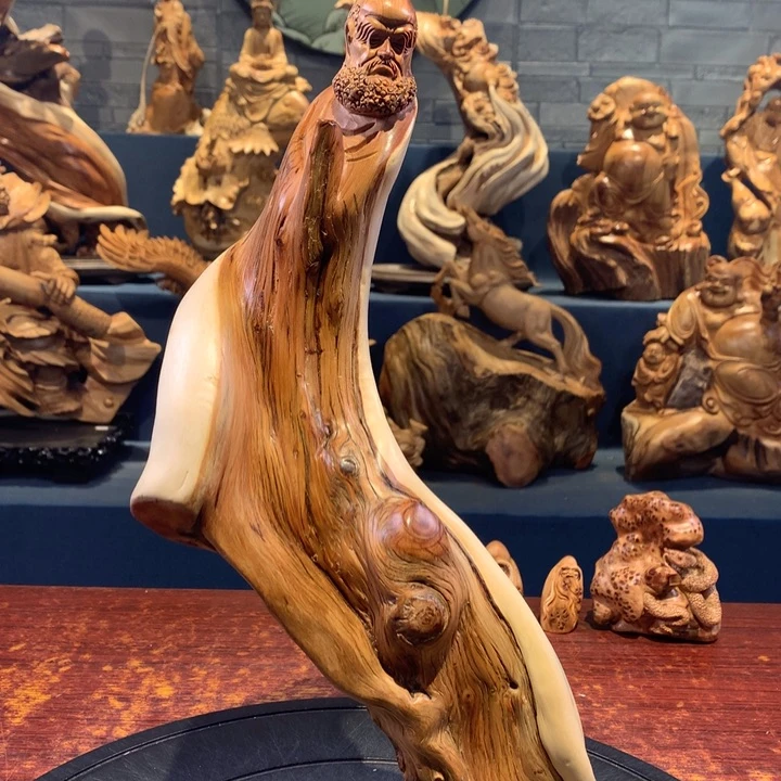 柏木（崖柏）根雕，