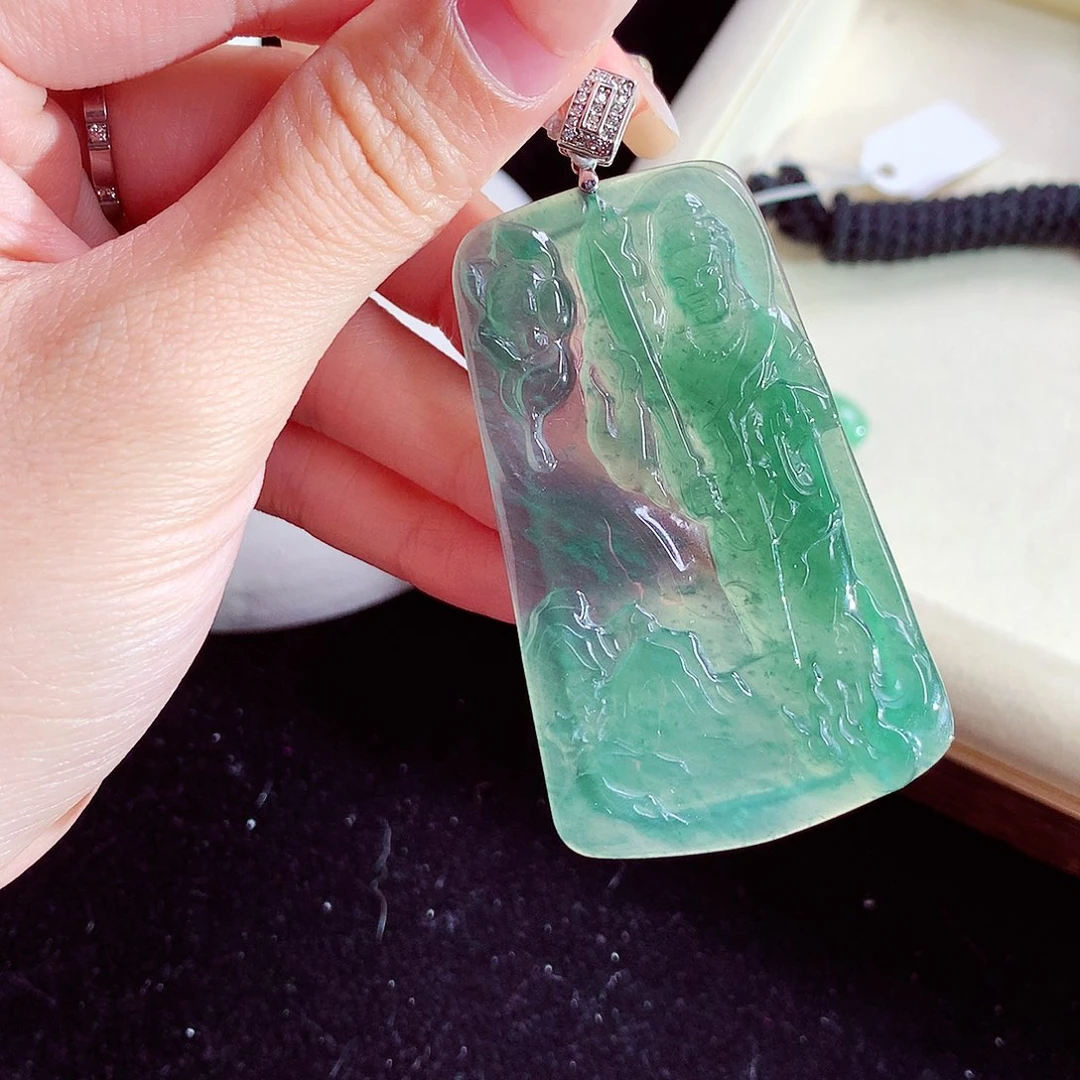 颈饰银S925镶嵌翡翠