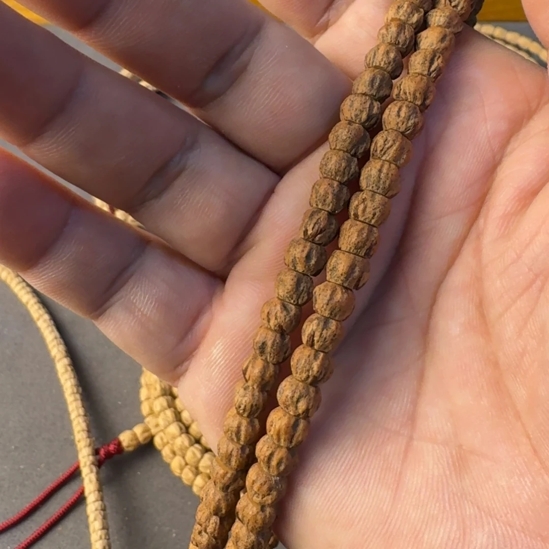 九***U吊坠柏香籽/百香籽