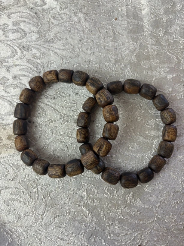 R019桶单沉水浮9克多样性发一沉香手串