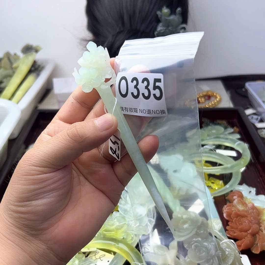 蛇纹石玉合金发饰雨****制