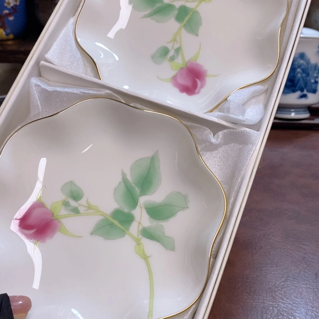 瓷片片片片片片片片片片片片