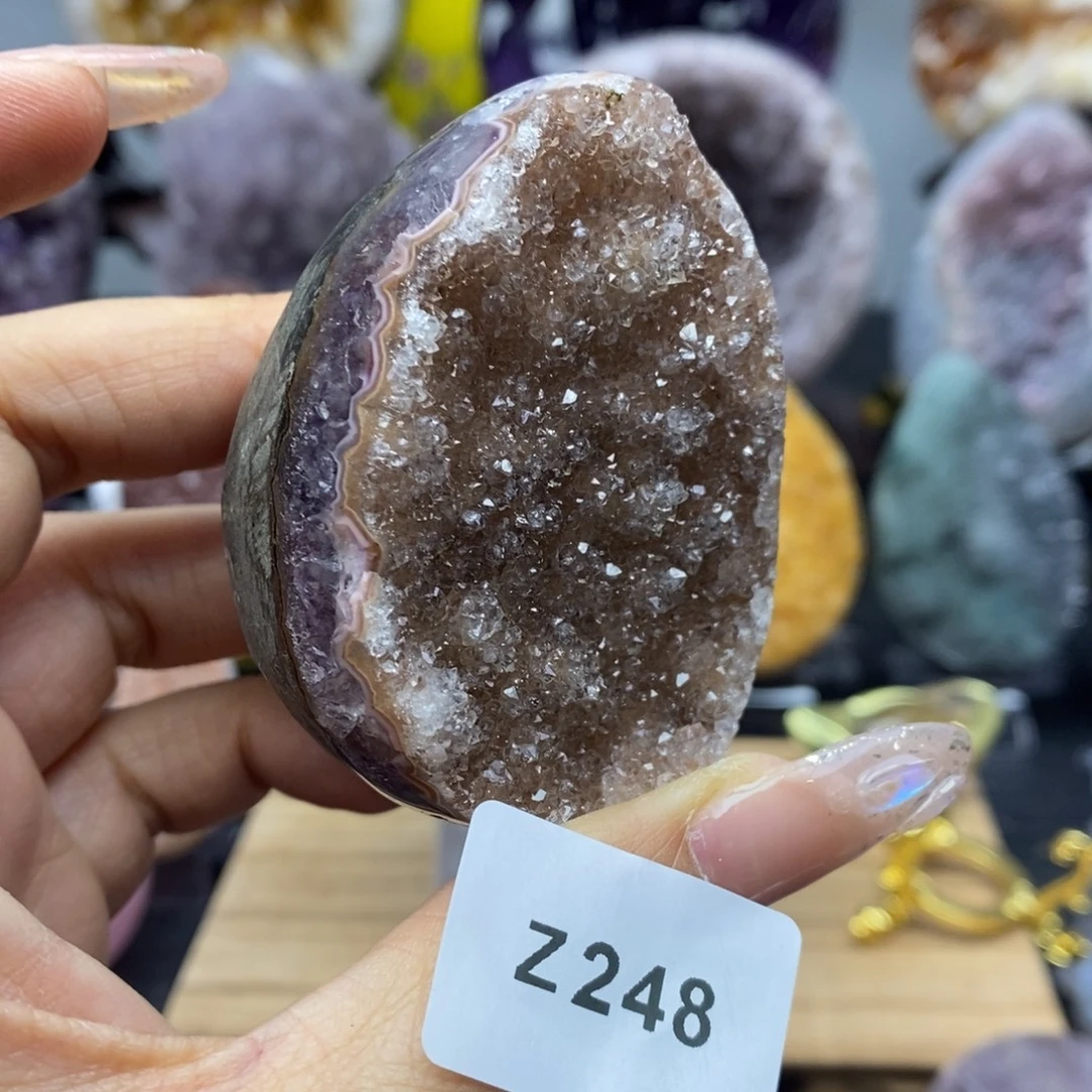 未镶嵌大型摆件（非配饰）水晶