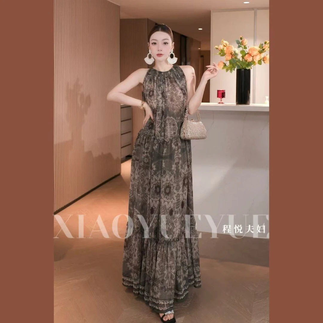 程悦夫妇【新品】A-02086春夏时尚小众复工印花气质宽松遮肉连衣裙