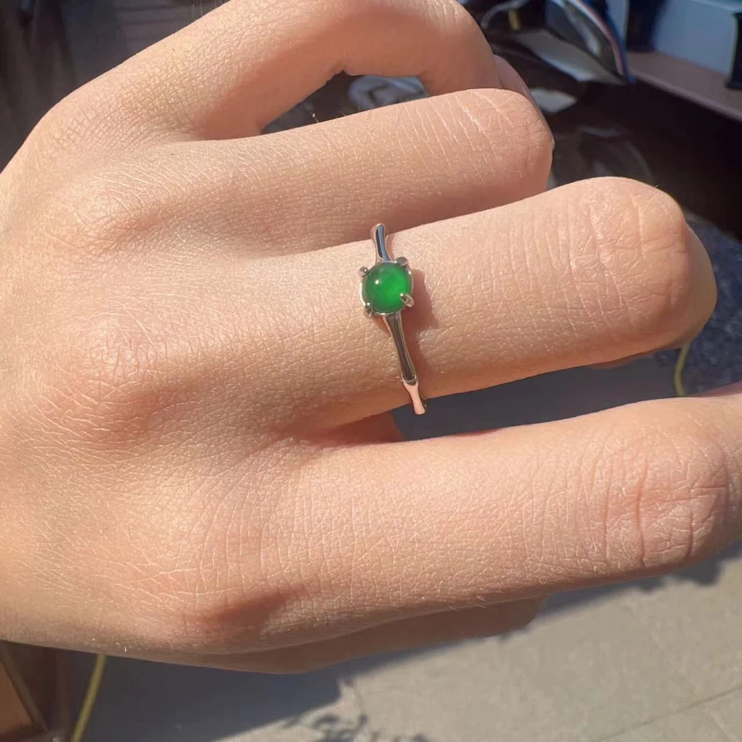 S925银天然A货翡翠戒指/009