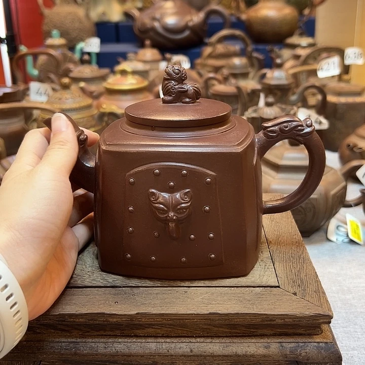 紫砂壶等艺术精品