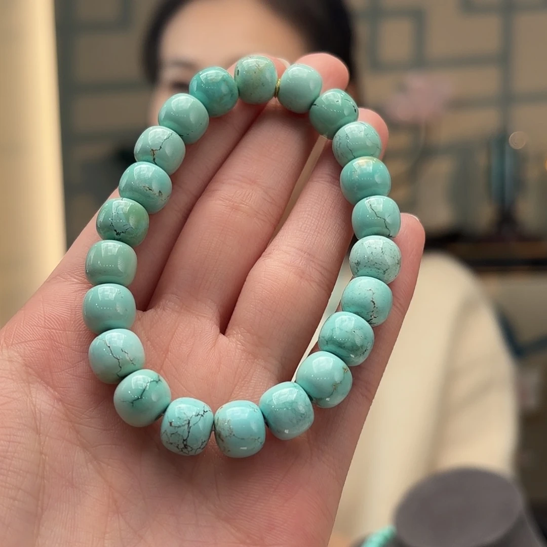 绿松石未镶嵌颈饰