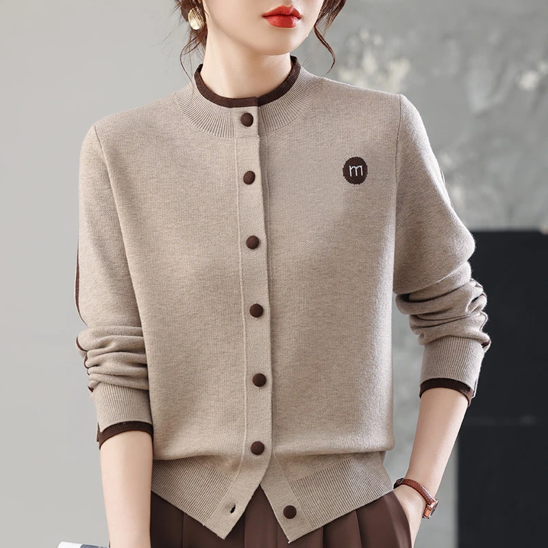 早秋短款夹克女士外套2025秋季新款女装休闲百搭针织开衫外搭上衣