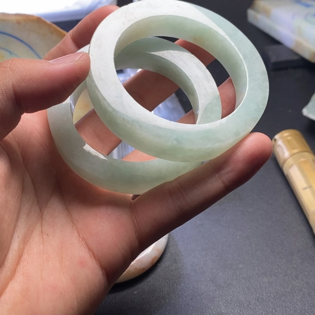 定制翡翠单单美翡翠手镯定制未镶嵌