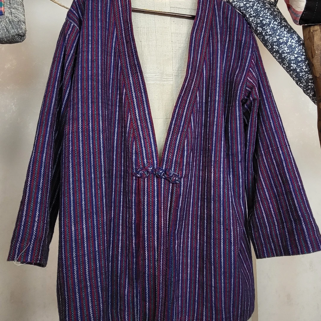 上海踏花，手工盘扣茶服，里衬用的六十年代手织纯羊毛