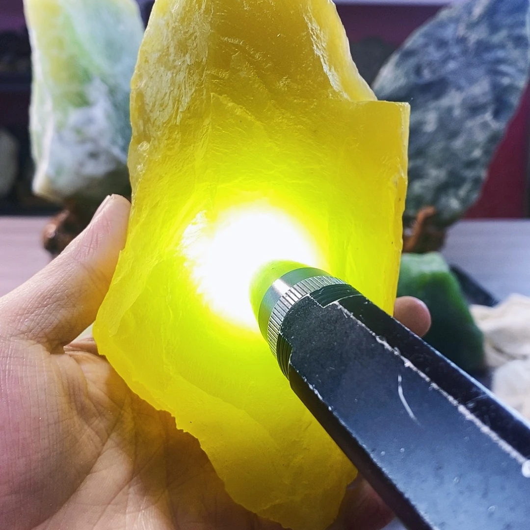 蛇纹石玉未镶嵌岫玉原石蛇纹石玉