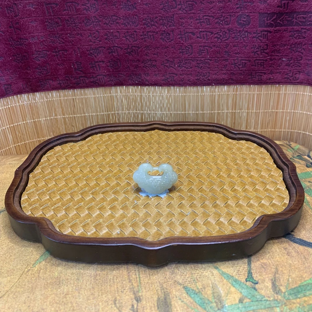 H和田玉平安锁吊坠3569