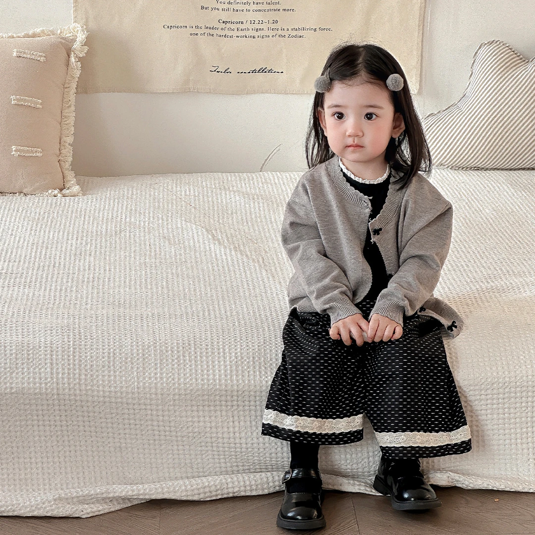 点兮春装毛衣开衫新款洋气宝宝上衣婴幼儿阔腿裤外出衣服