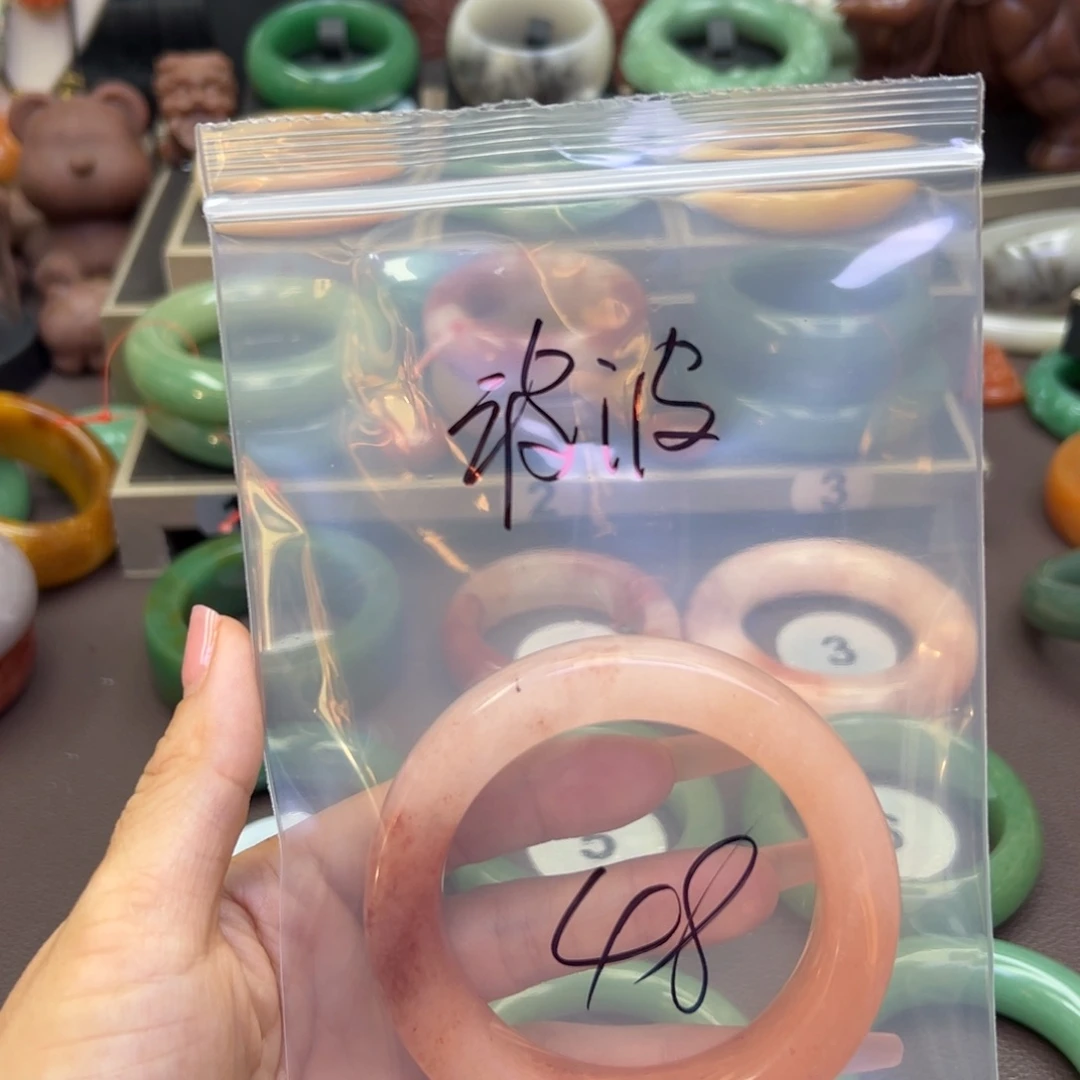 未镶嵌手镯石英岩玉晨**波