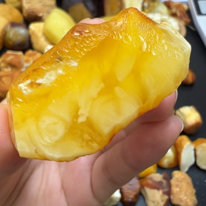 未镶嵌定制琥珀蜜蜡