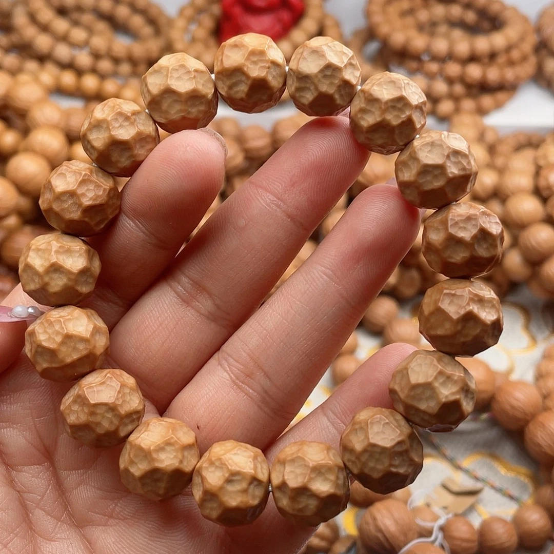 猴头核桃吊坠14+磐石无相