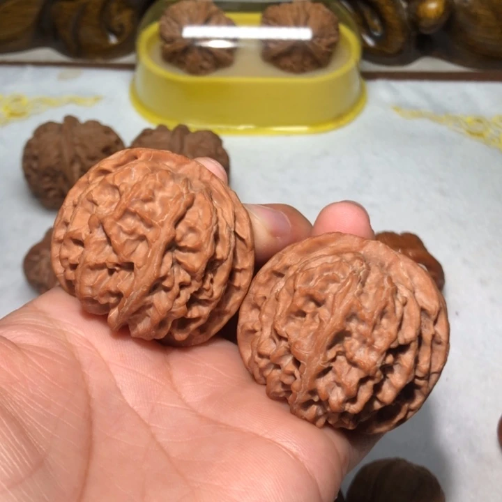 文玩核桃43.5苹果园