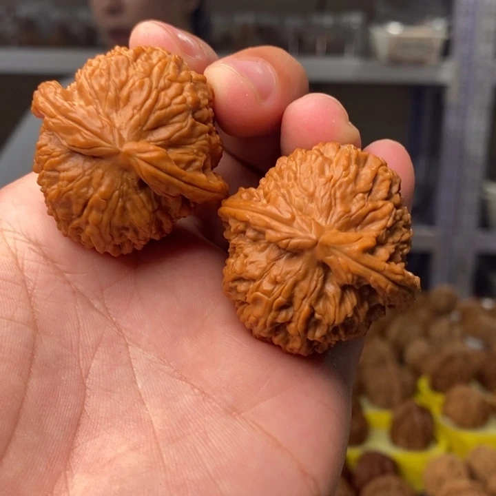 文玩核桃把件文玩核桃三角白40-全