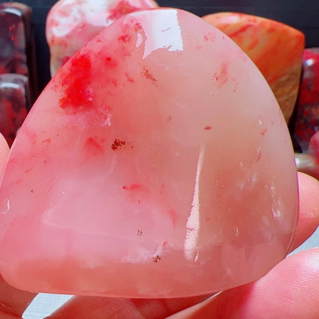 隆***巴林石巴林鸡血石随形象章