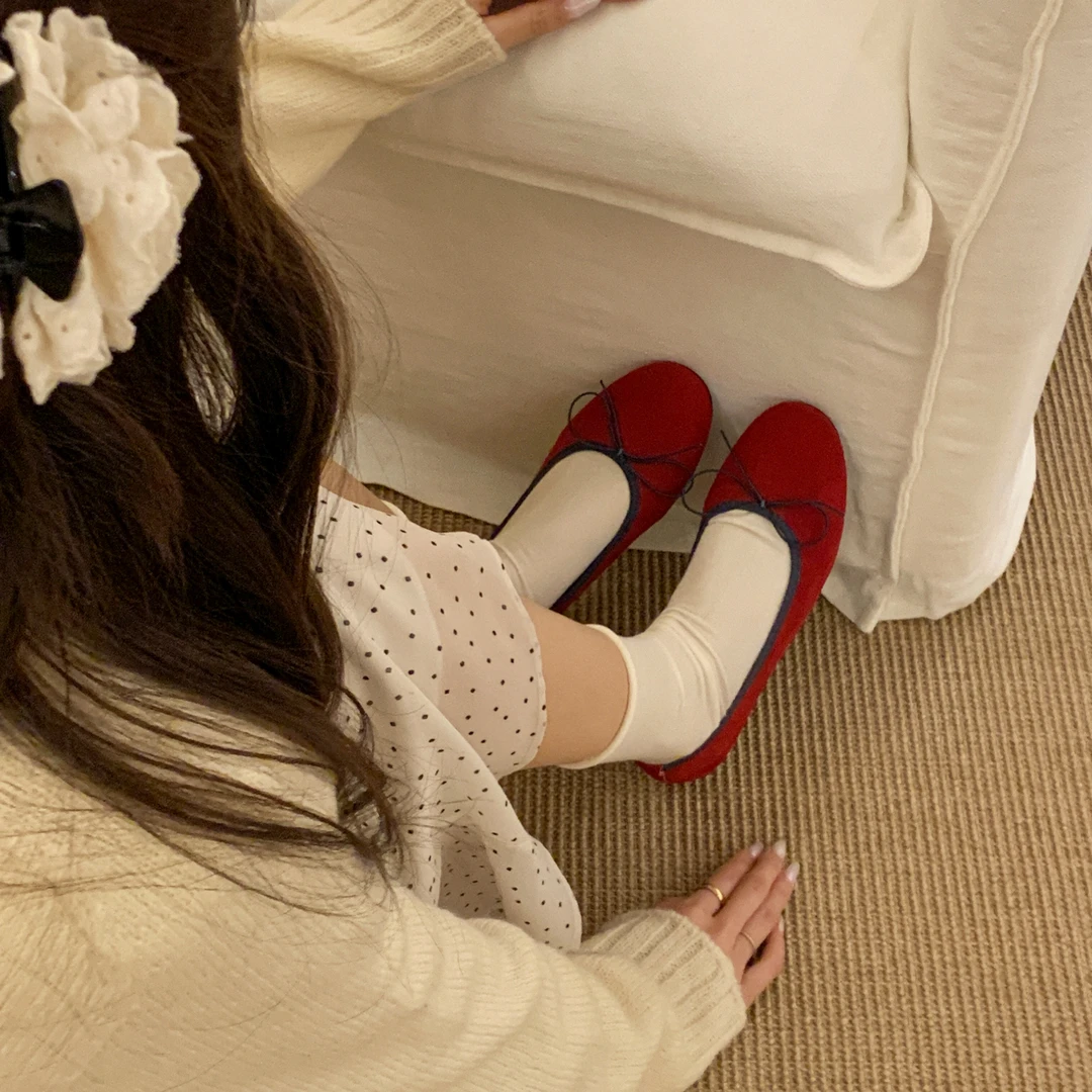 61oniiii＂安徒生童话＂复古百搭红色蝴蝶结拼色单鞋女圆头平底鞋