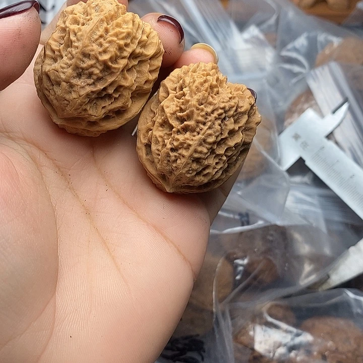 文玩核桃把件        33h