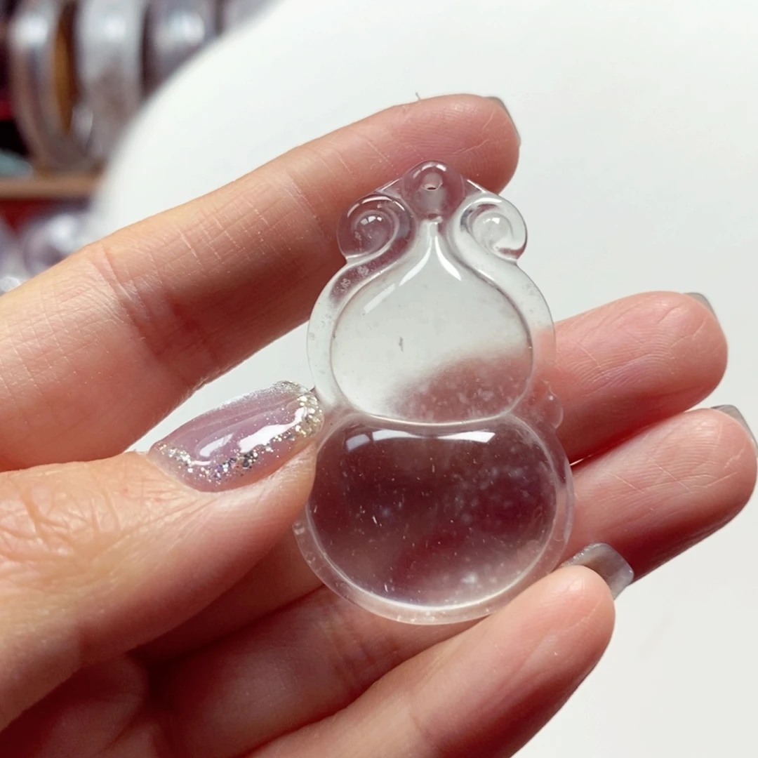 石英质玉未镶嵌颈饰