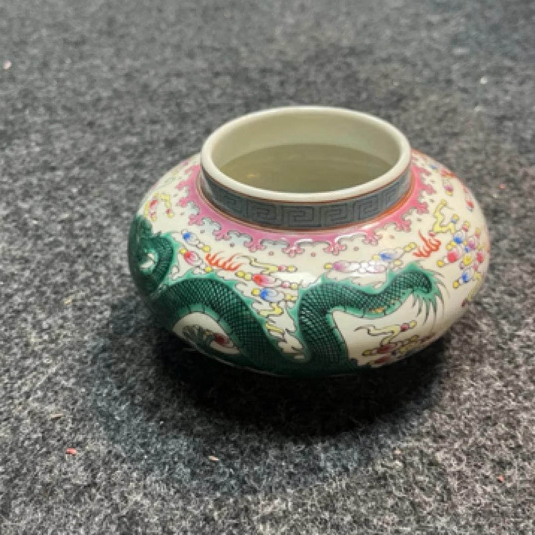 粉彩龙纹笔洗手绘