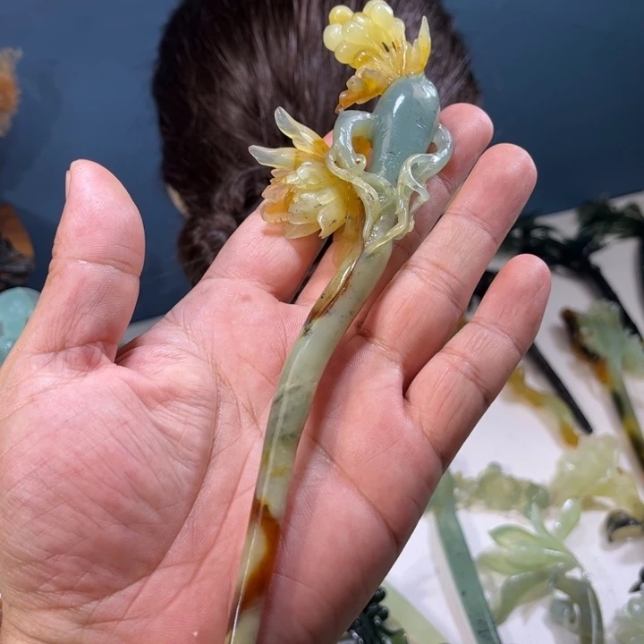 云***轻蛇纹石玉未镶嵌发簪
