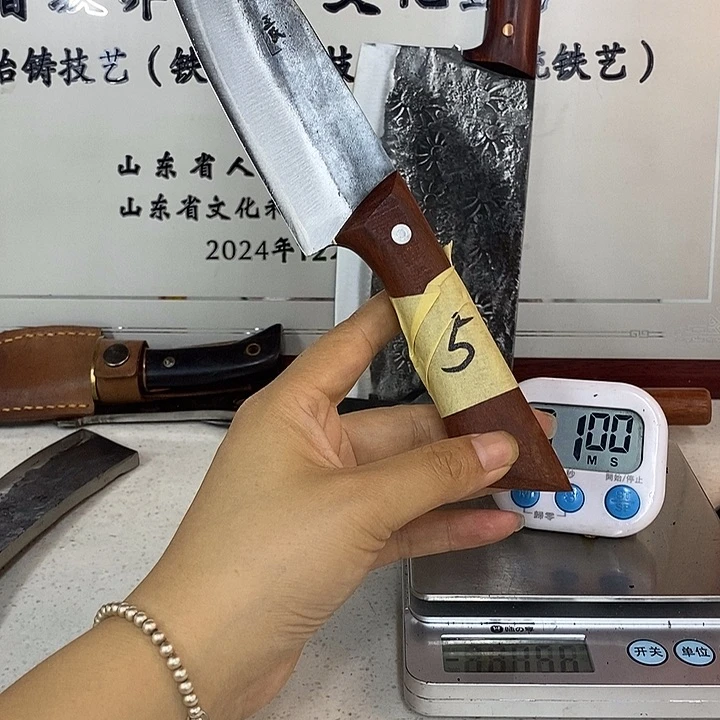 μ***吕金属2号王氏铁匠非遗传承