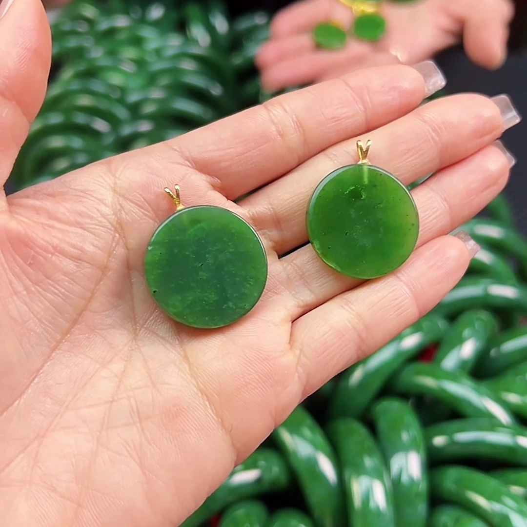 和田玉（碧玉）银S925镶嵌颈饰发其一