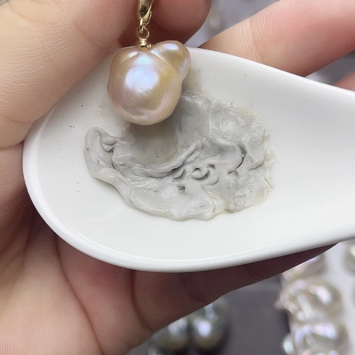 颈饰合金淡水珍珠