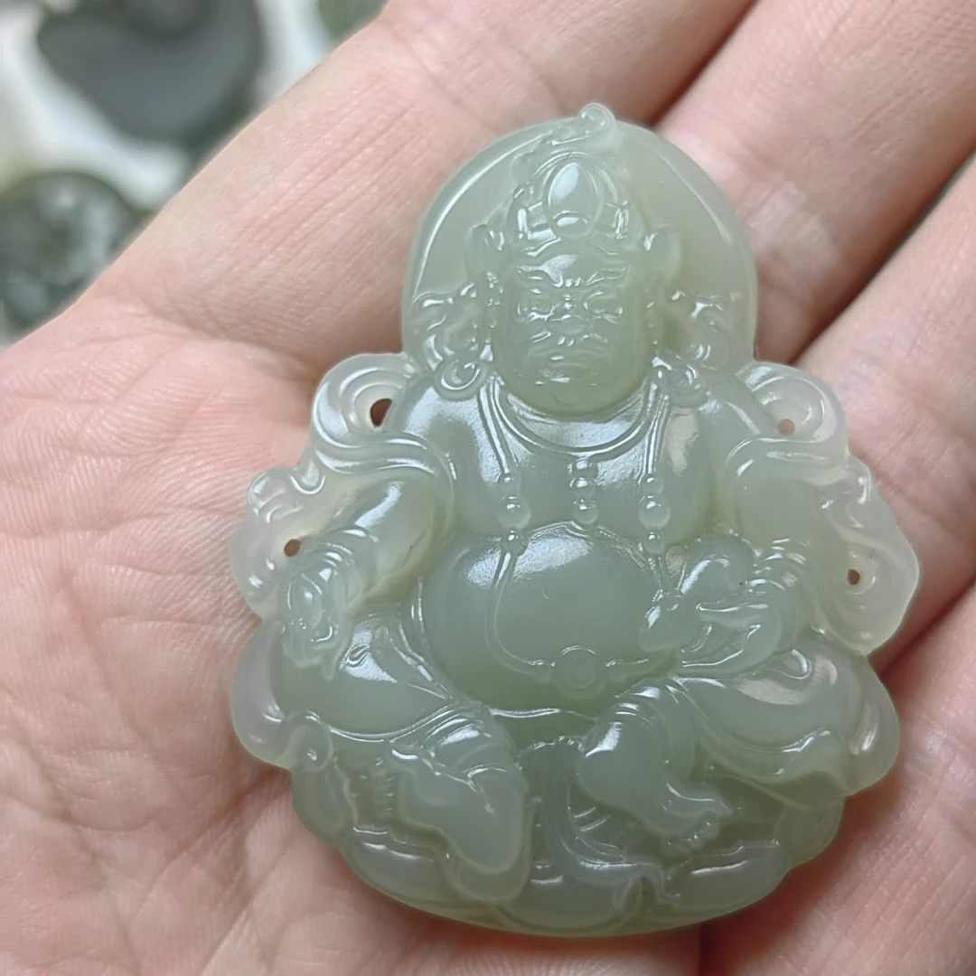天然和田玉黄财神双面雕刻挂件吊坠精美