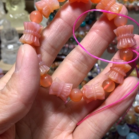 玛瑙/玉髓手链未镶嵌并蒂莲手串