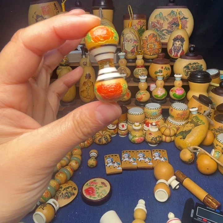 大叶紫檀（黑酸枝木类）