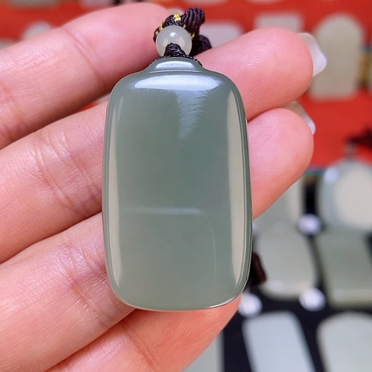 【闪购商品】颈饰未镶嵌和田玉