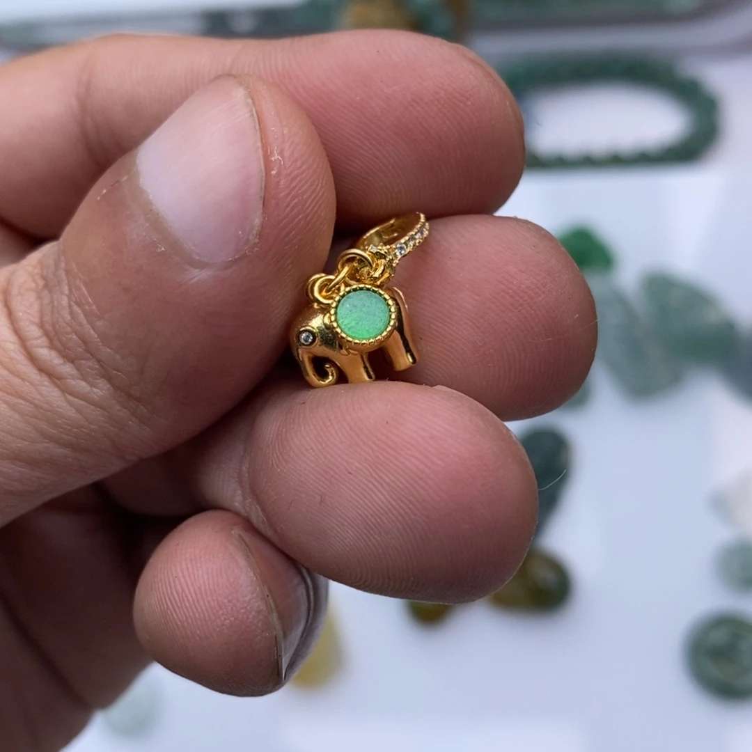 翡翠未镶嵌手链天然a货翡翠36