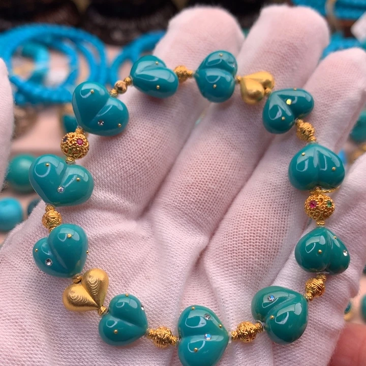 绿松石18K金镶嵌湖北天然原矿绿松石