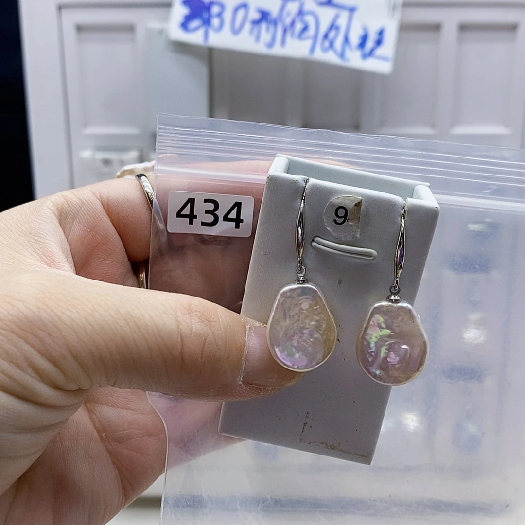 颈饰合金淡水珍珠