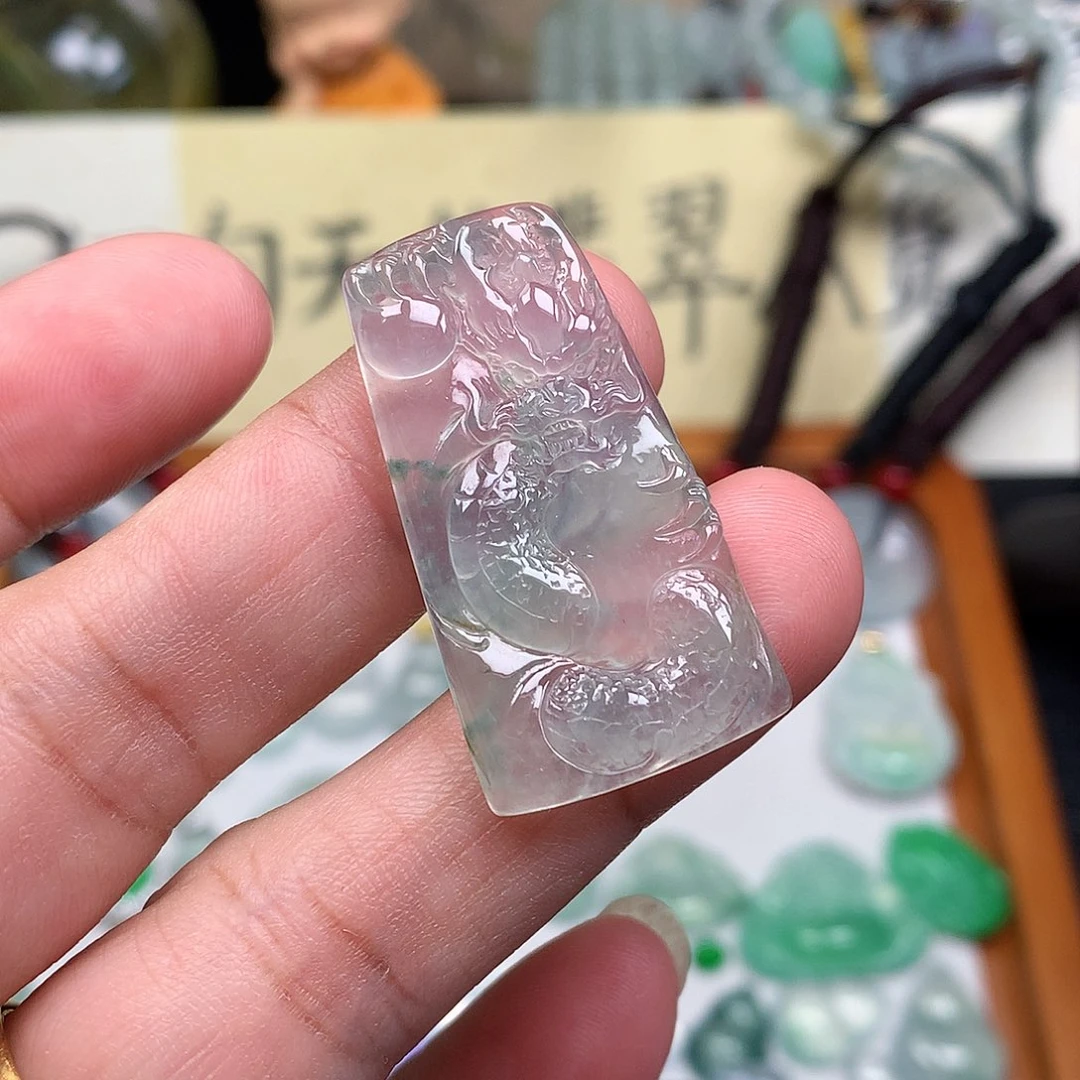 翡翠裸石缅甸天然A货翡翠冰种龙牌