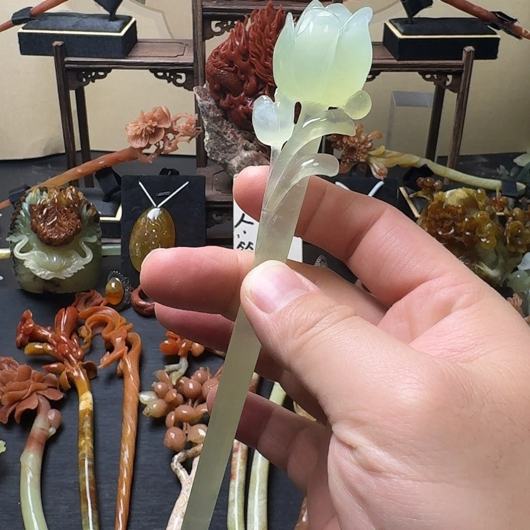 蛇纹石玉未镶嵌发饰