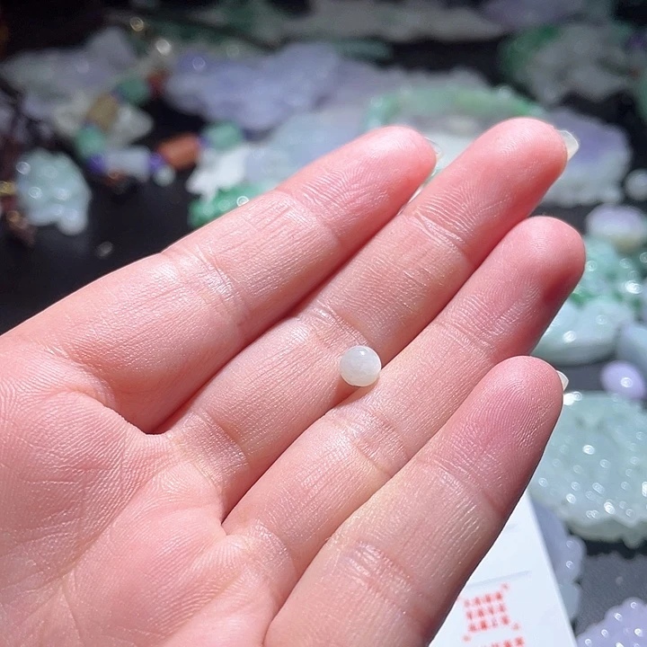 翡翠未镶嵌颈饰?*㙓天