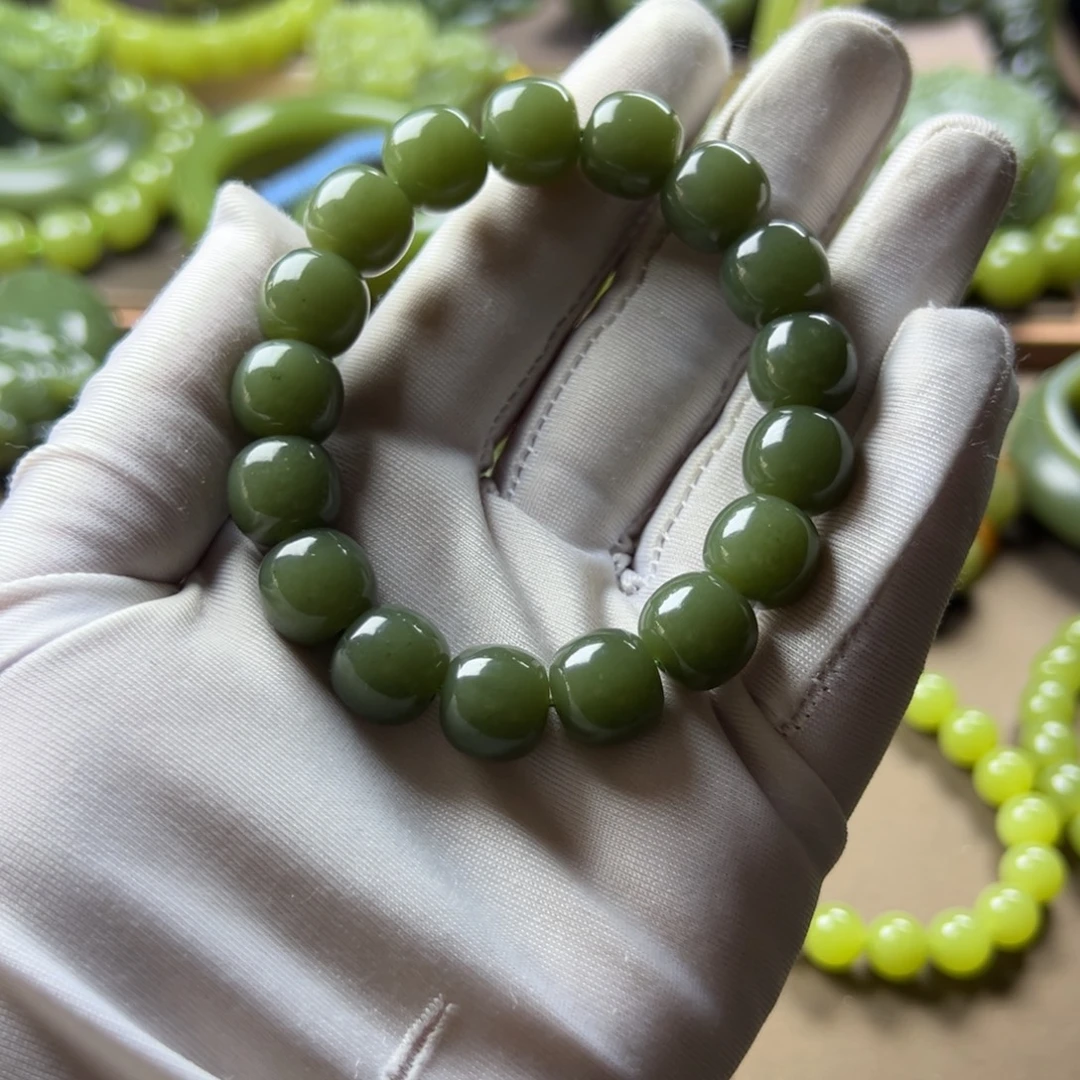 岫岩老玉（透闪石质玉）未镶嵌挂件