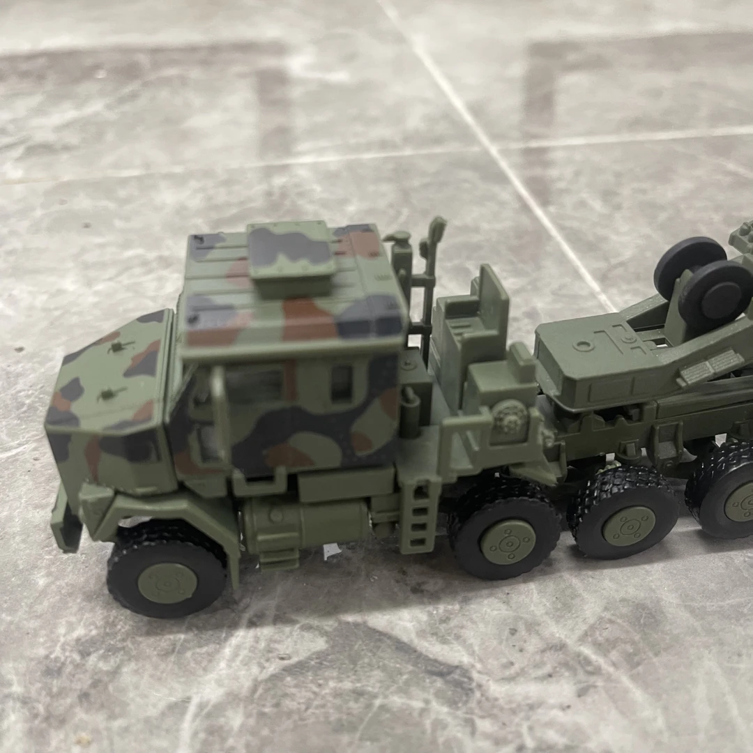 【M1070坦克运输车拼装模型】1:72比例，不包含坦克模型，ABS塑料材质