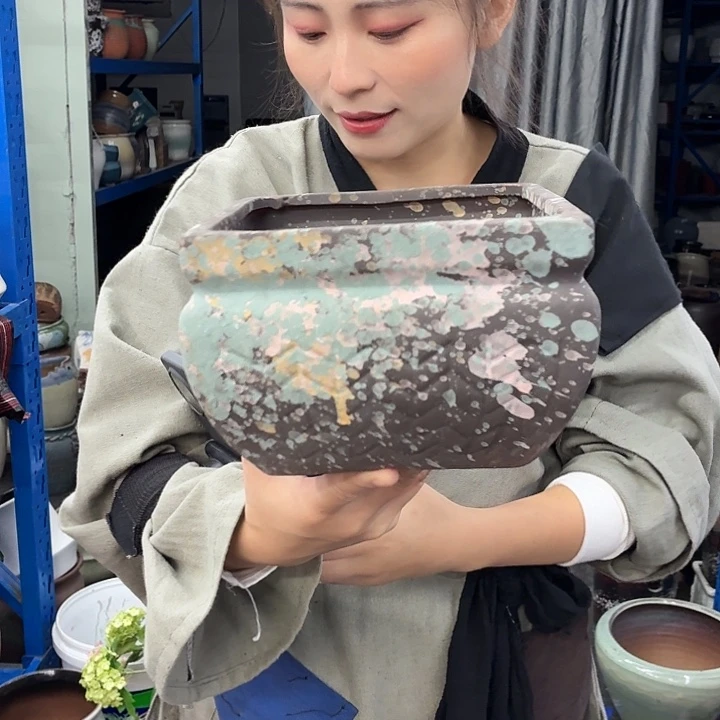 18-12 -粗陶花盆有孔
