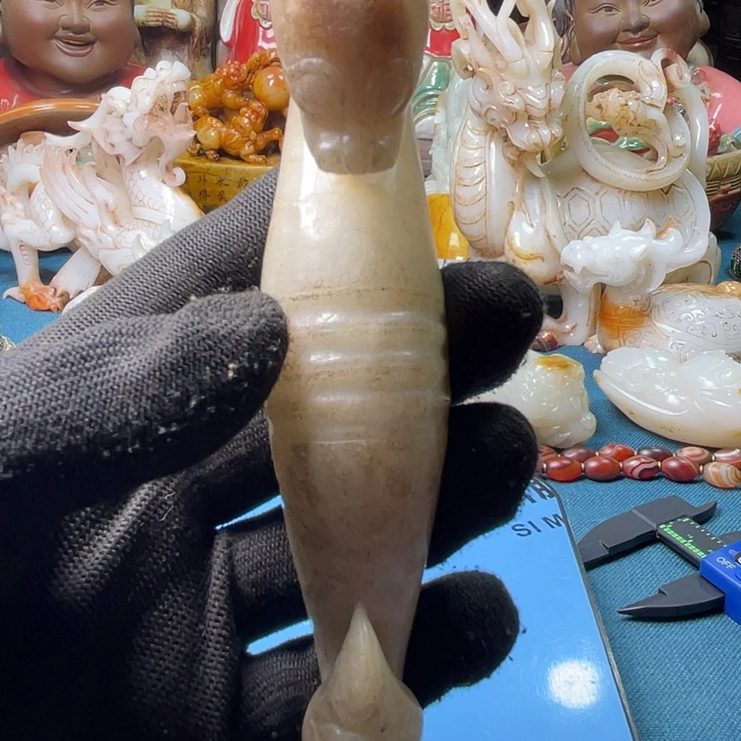 和田玉（糖玉）未镶嵌颈饰