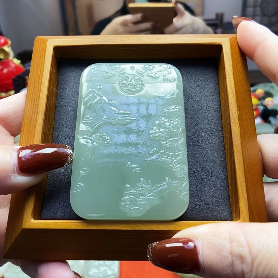 颈饰未镶嵌和田玉47大山水牌