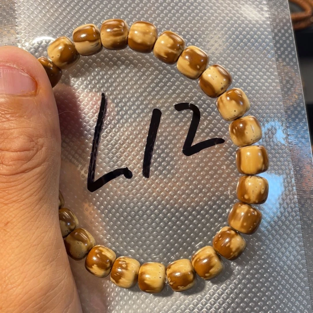 手串紫金鼠9×8实心老型L12