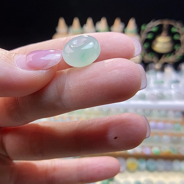 未镶嵌戒指翡翠飘绿小扣