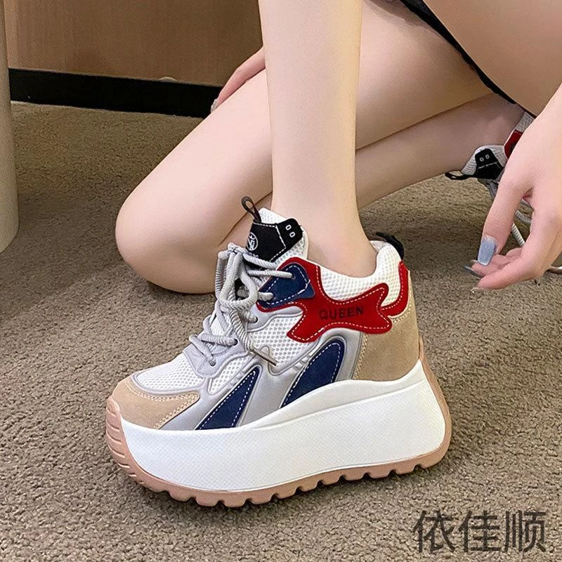轻便透气运动小个子休闲老爹鞋女2025夏季新款爆款网面厚底高帮鞋
